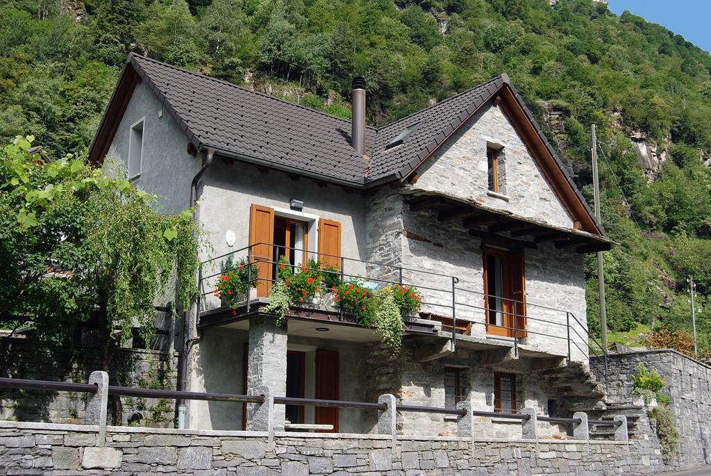 Casa Fontanella Villa Brione  Eksteriør billede
