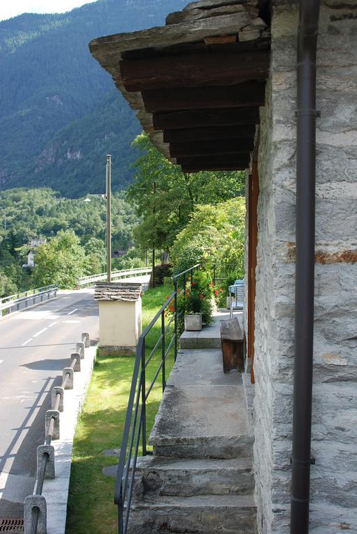 Casa Fontanella Villa Brione  Eksteriør billede